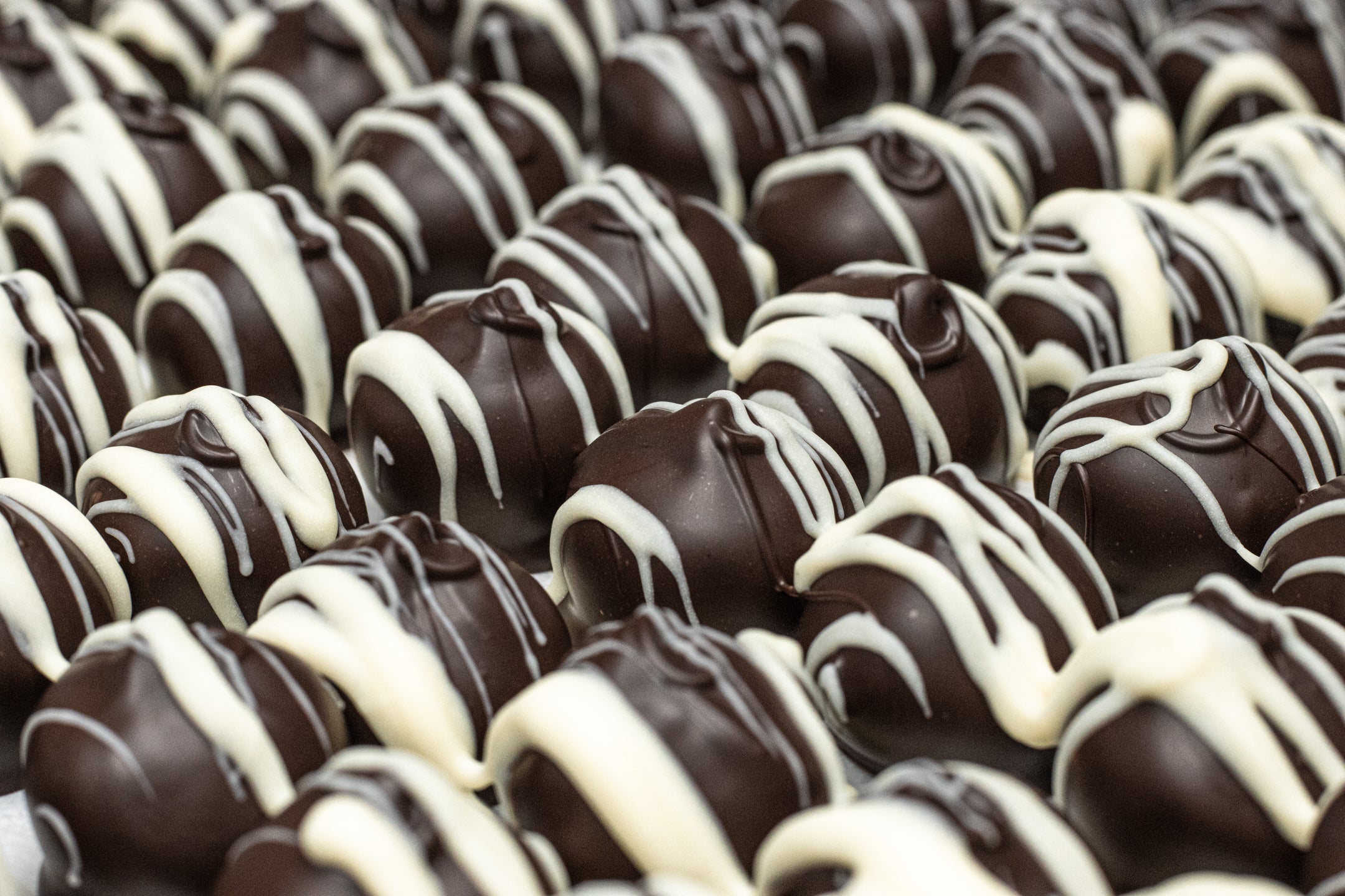 16pc Pre Packaged Assorted Truffles - Hansel And Gretel Candy