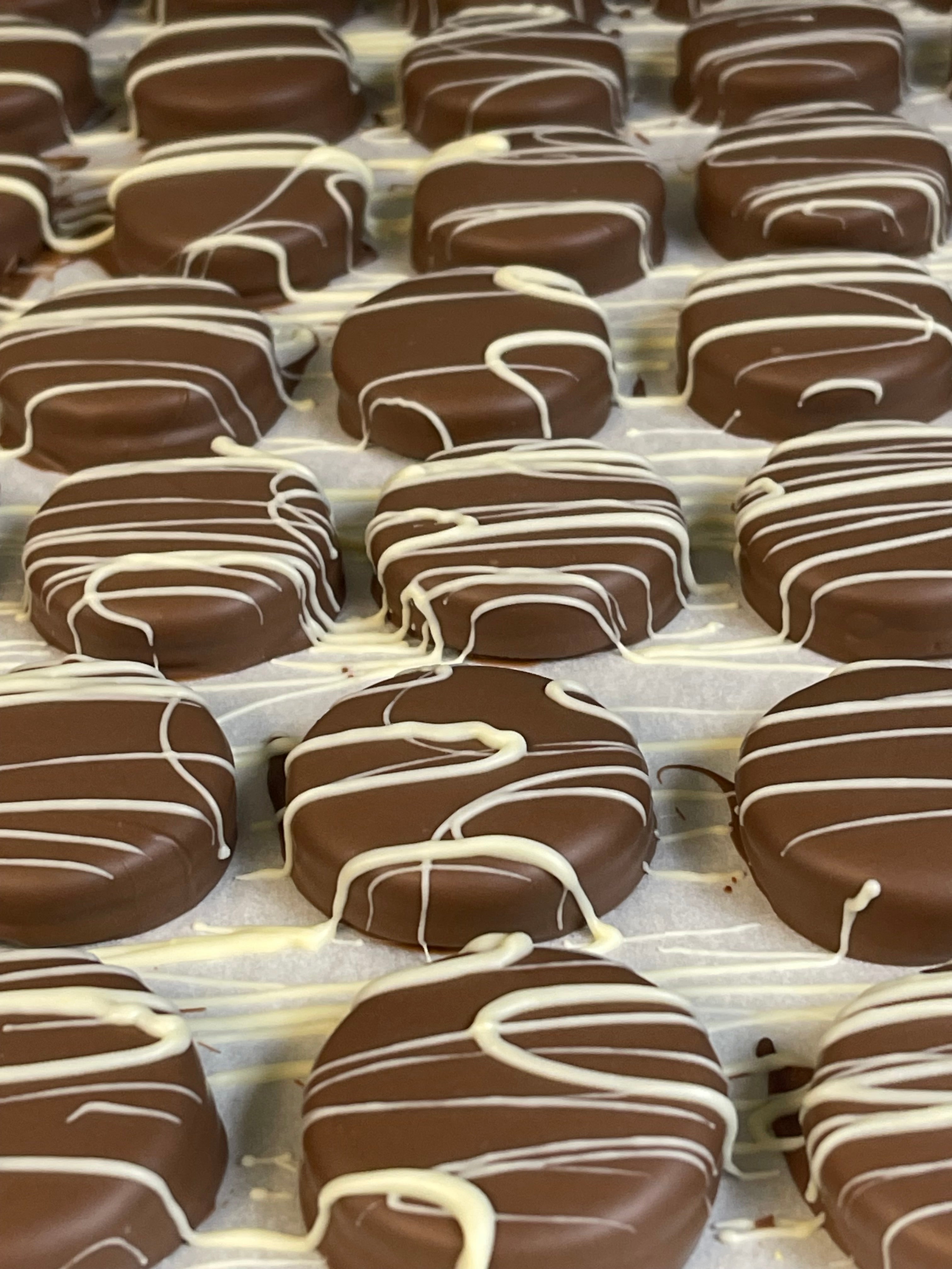 8pc Chocolate Covered Oreos Custom Box
