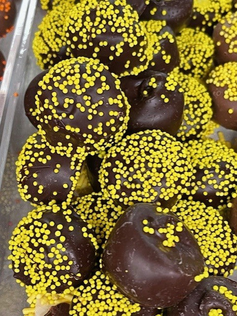 Lemon Cream Dark Chocolate, Hansel and Gretel Candy Kitchen